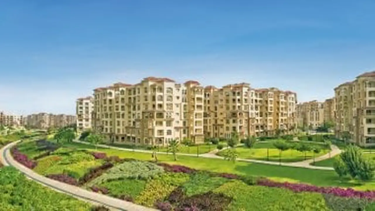 نشاط قياسي يرفع مؤشرات البورصة الأسبوع الماضي بقيادة قطاعات العقارات والخدمات المالية